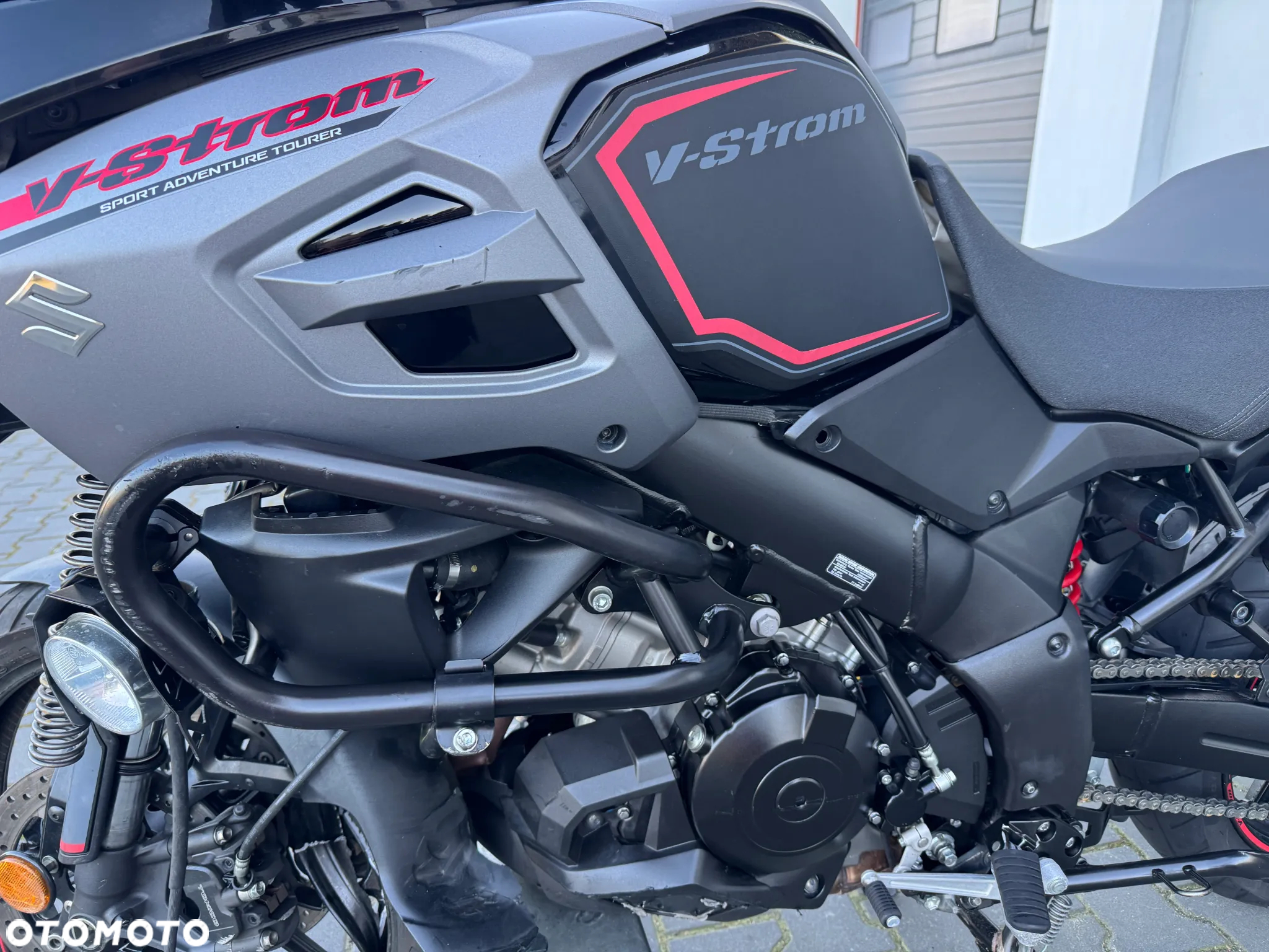 Suzuki V-STROM - 20