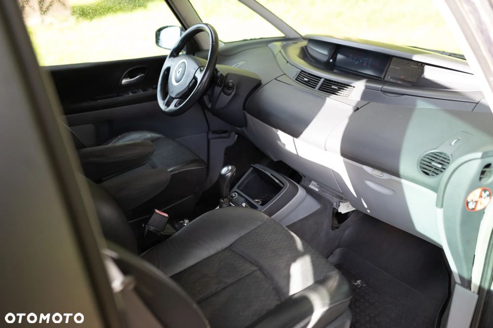Renault Espace 2.0 Dynamique - 16