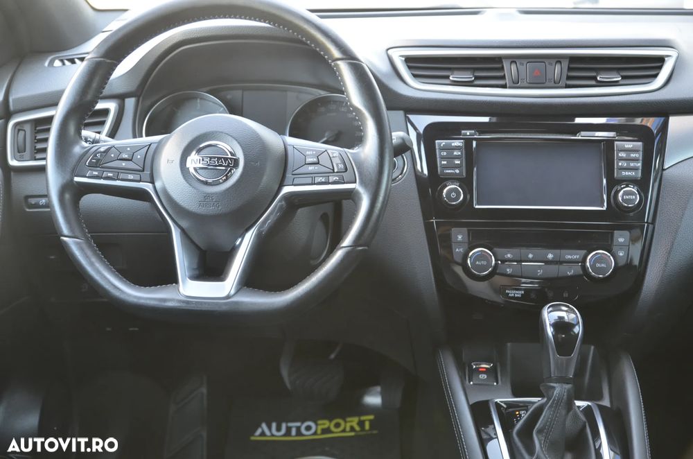 Nissan Qashqai 1.6 DCI Xtronic TEKNA+ - 13
