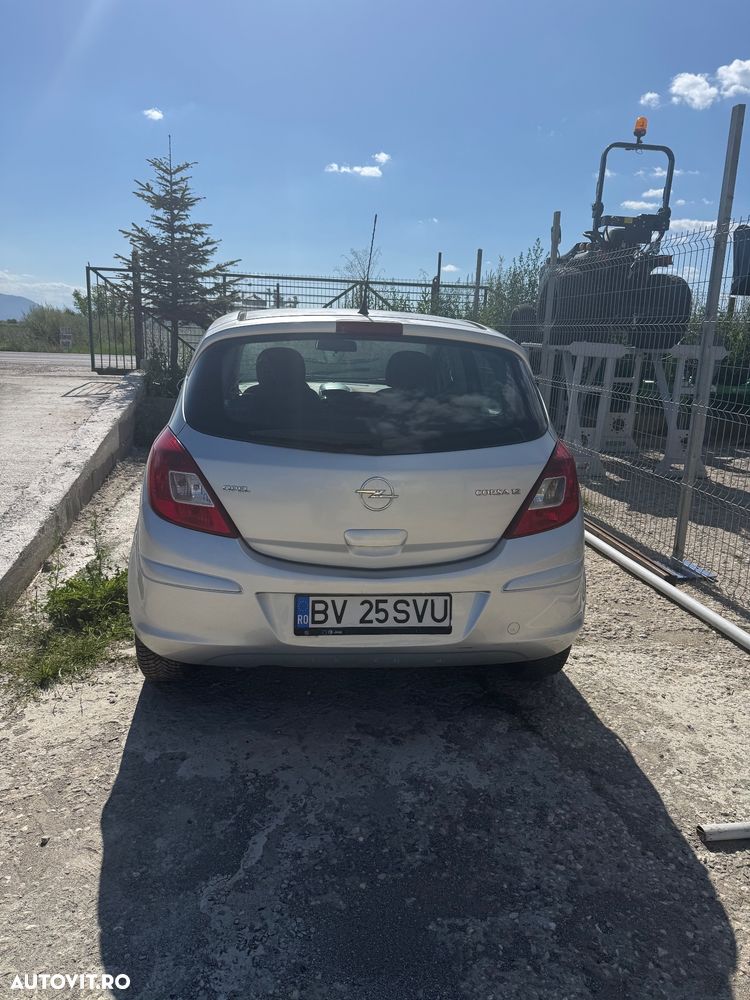 Opel Corsa - 4
