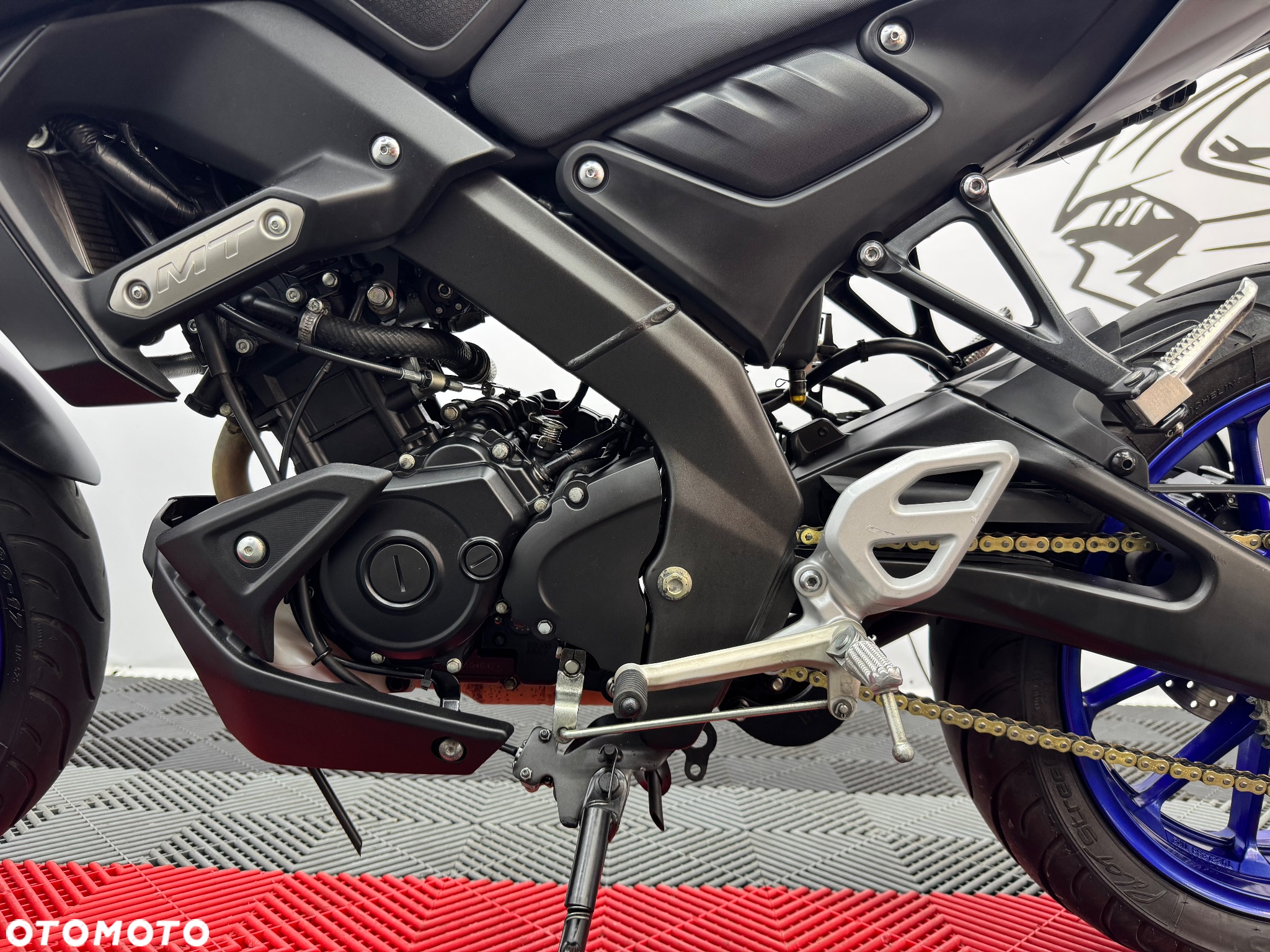 Yamaha MT - 21
