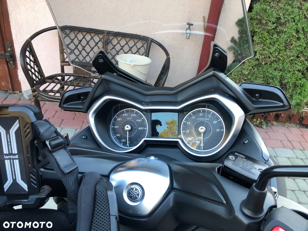 Yamaha X-max - 11