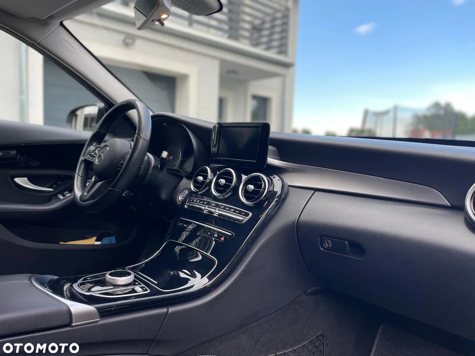 Mercedes-Benz Klasa C 200 d 9G-TRONIC - 13