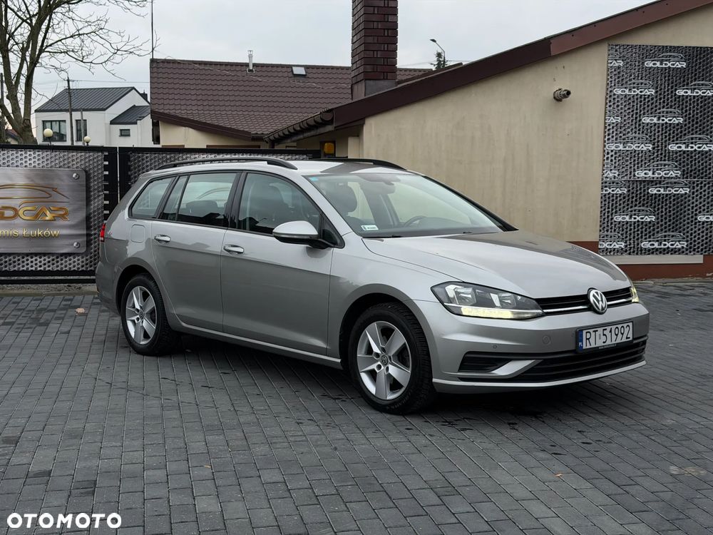 Volkswagen Golf 1.6 TDI BMT Comfortline - 1