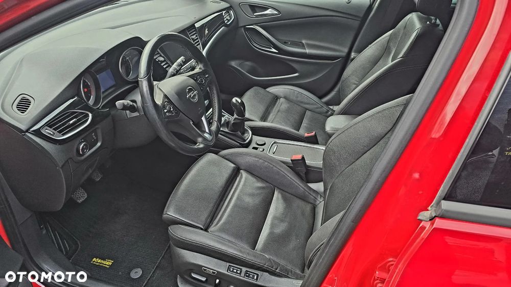 Opel Astra 1.6 Turbo Start/Stop Dynamic - 13