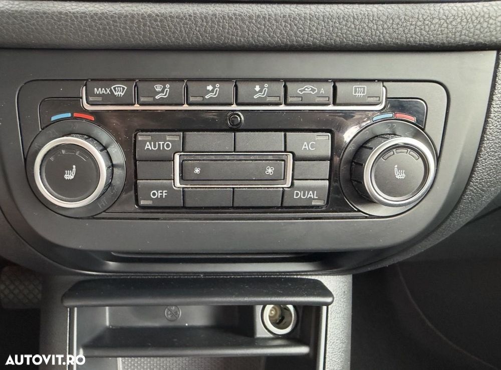 Volkswagen Tiguan 2.0 TDI DPF 4Motion BlueMotion Technology DSG Sport & Style - 12