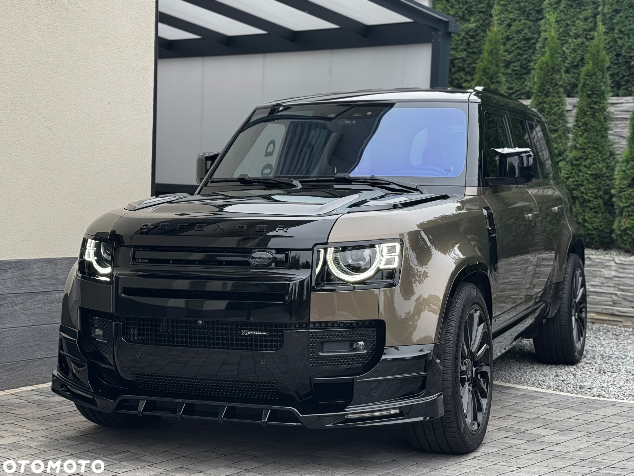 Land Rover Defender 110 3.0 D200 mHEV - 34