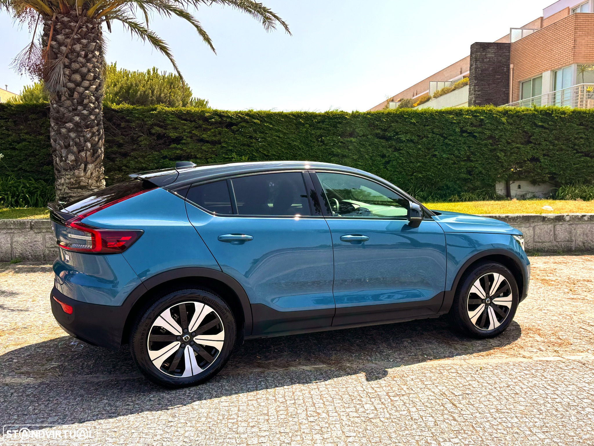 Volvo C40 Recharge Twin First Edition - 4