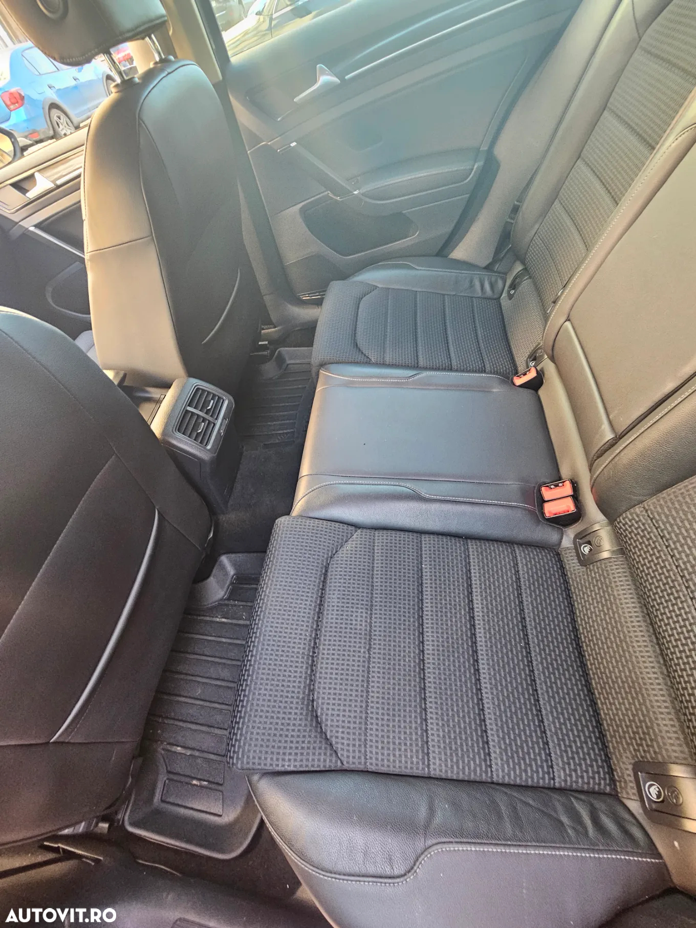 Volkswagen Golf 2.0 TDI DPF BMT DSG Highline - 13