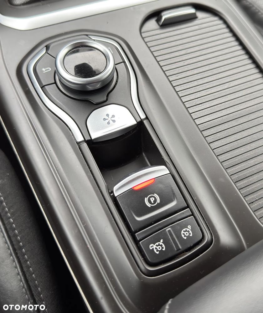 Renault Talisman ENERGY TCe 200 EDC INITIALE PARIS - 29