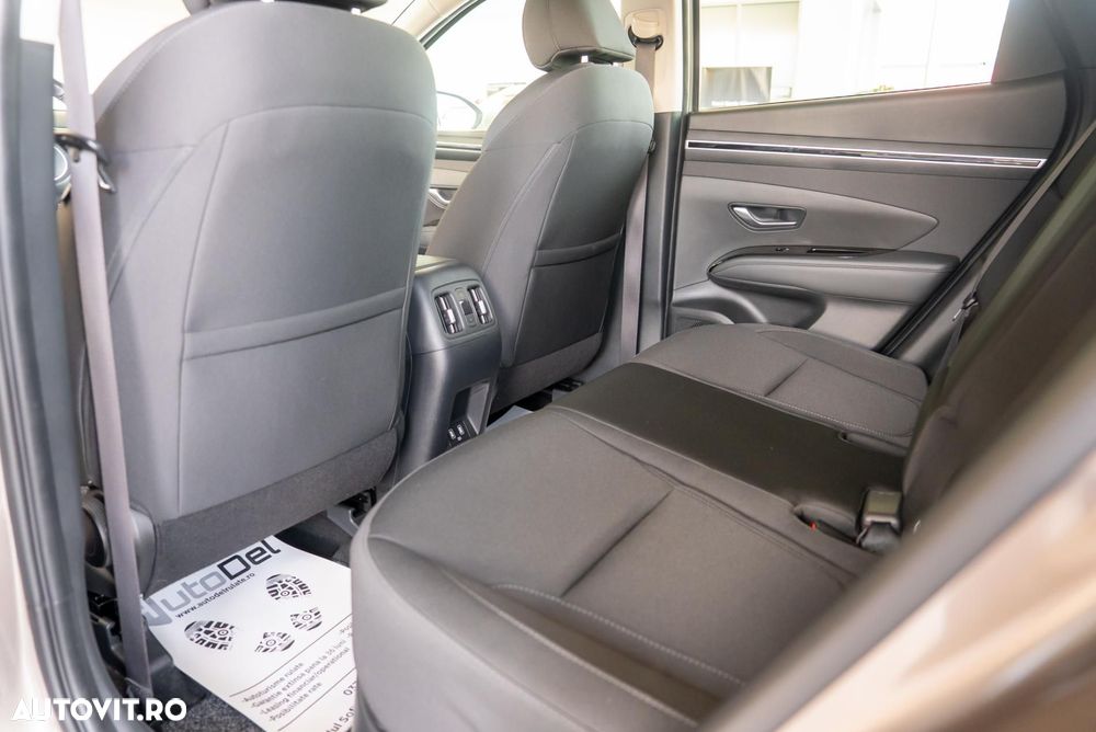 Hyundai Tucson 1.6 T-GDi HEV 2WD Advantage - 21