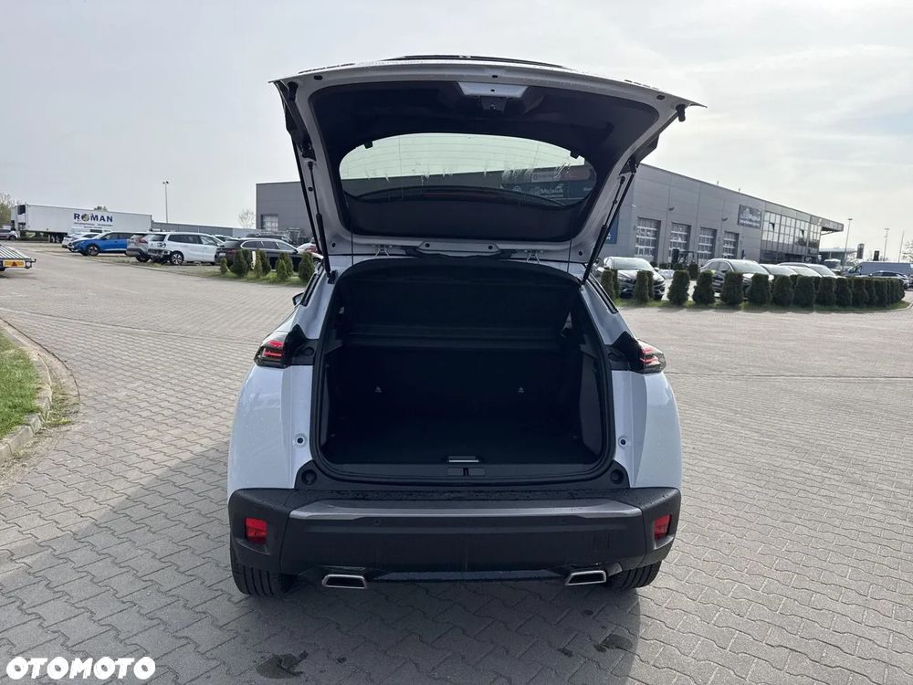 Peugeot 2008 - 10