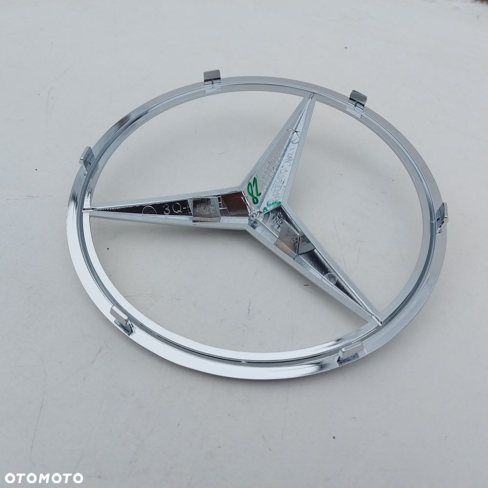 GWIAZDA ZNACZEK EMBLEMAT W GRILL ORYGINAL NOWE MERCEDES CLA W117 GLA W156 ML W166 SLK W172 A W176 C W204 W205 E W207 W212 S W217 CLS W218 SL W231 B W242 W246 R W251 0008171016 - 11