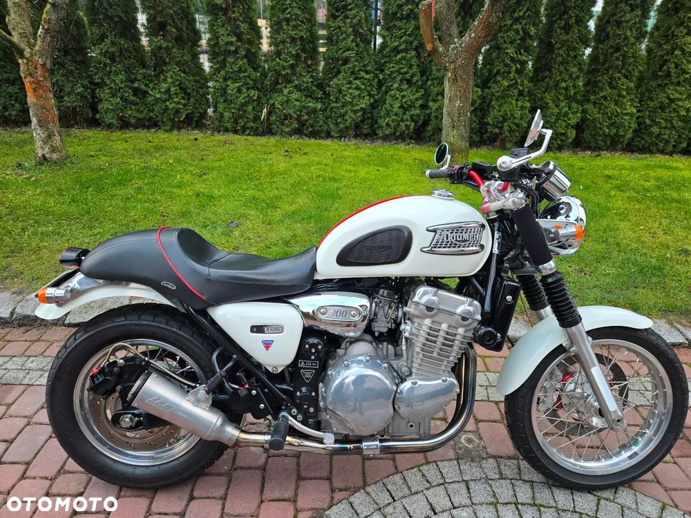 Triumph Thunderbird - 1