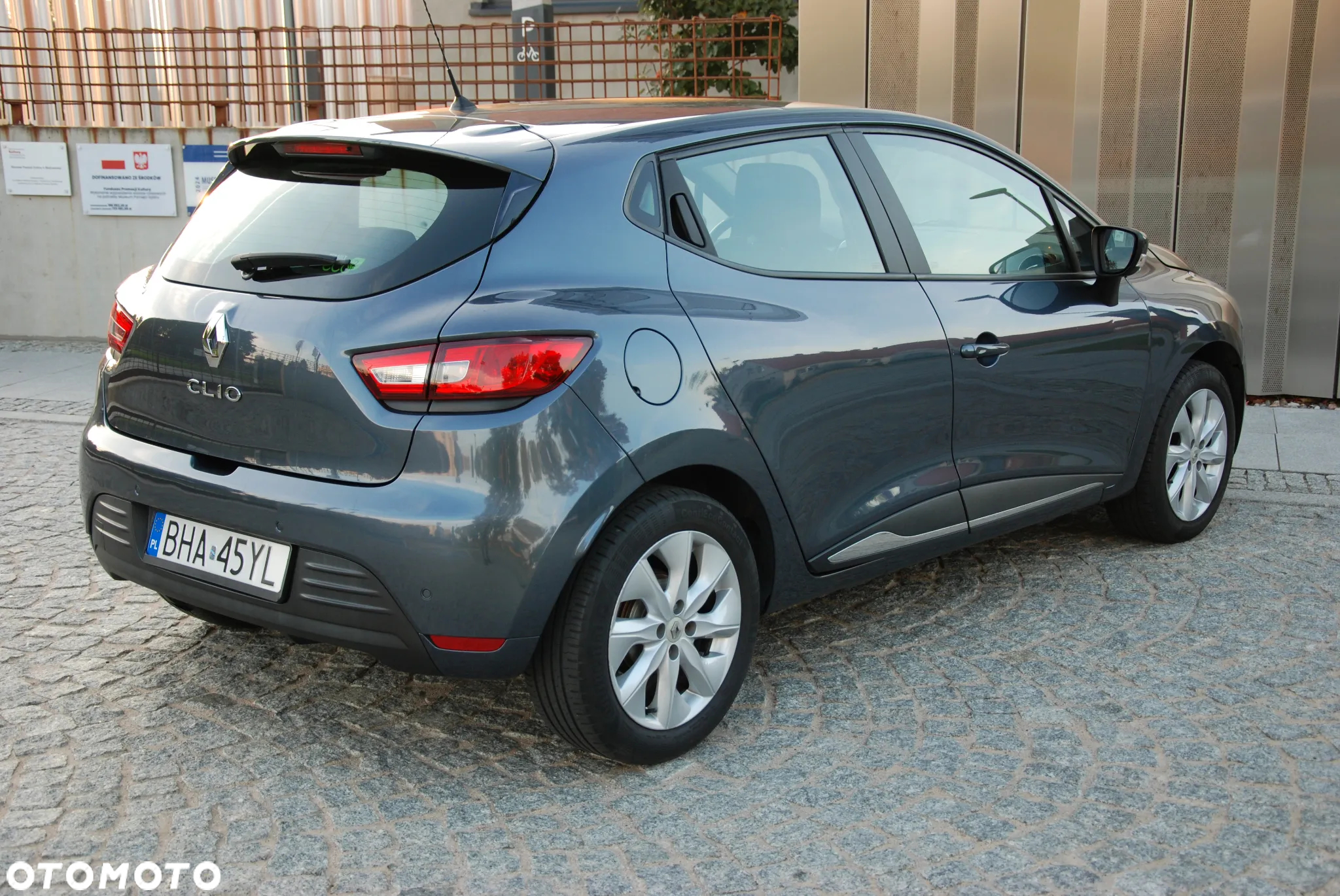 Renault Clio 0.9 TCe Alize - 5