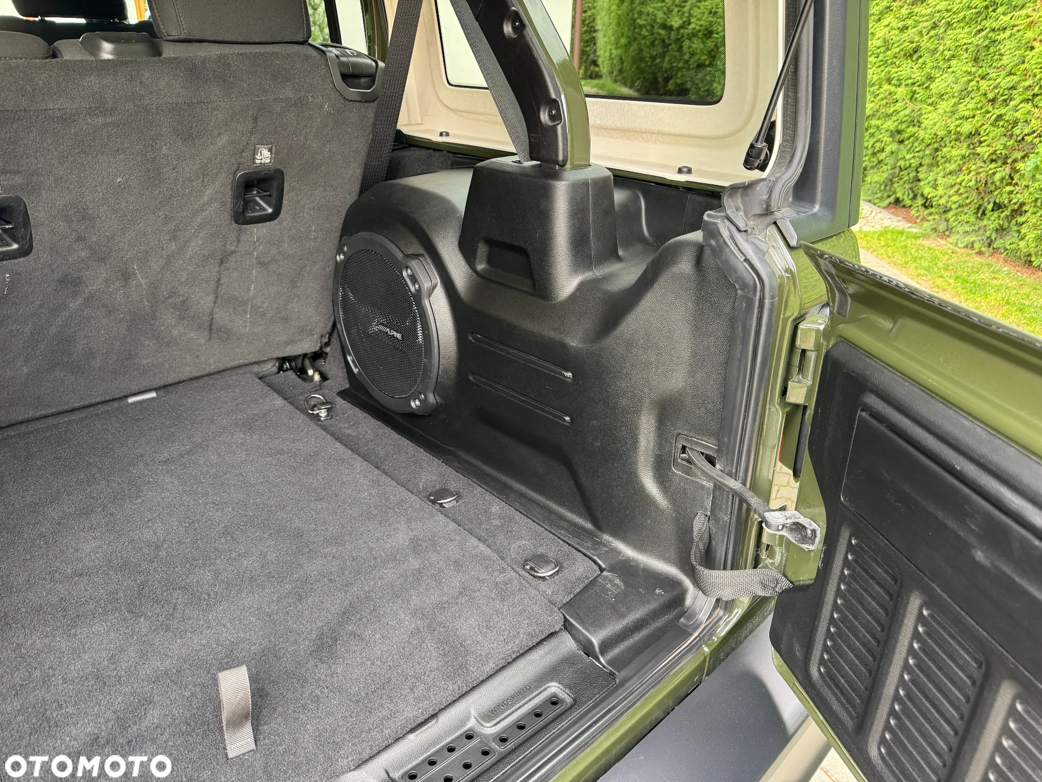Jeep Wrangler - 27