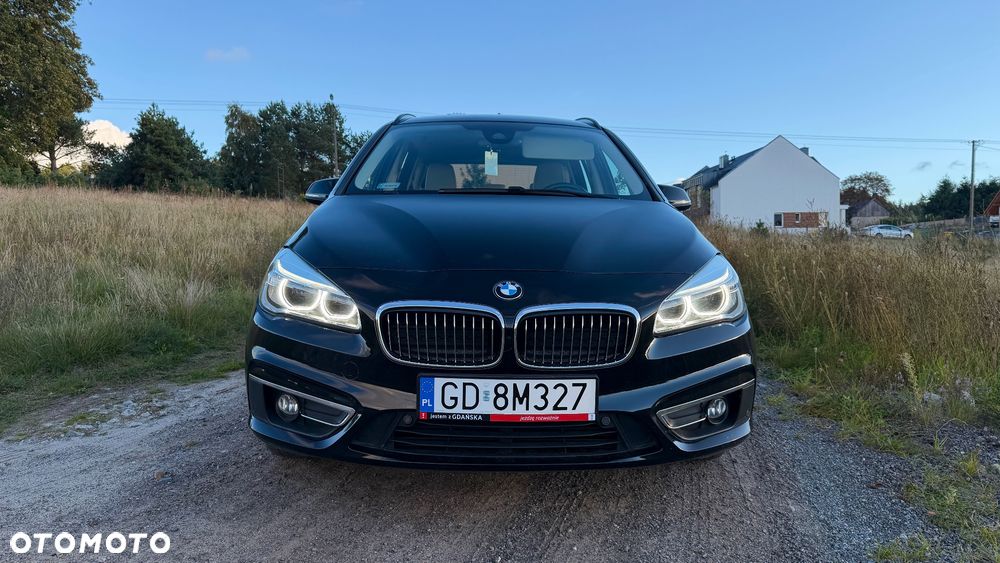 BMW Seria 2 218d Luxury Line - 9