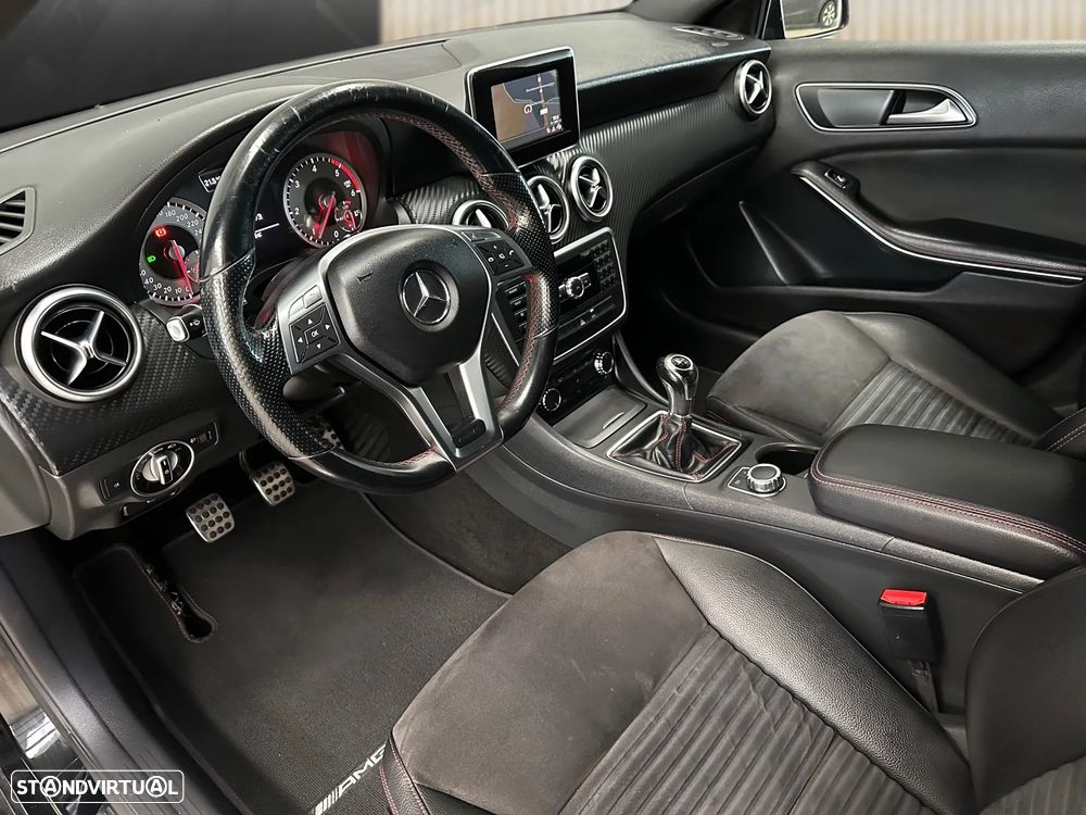 Mercedes-Benz A 180 d AMG Line - 8
