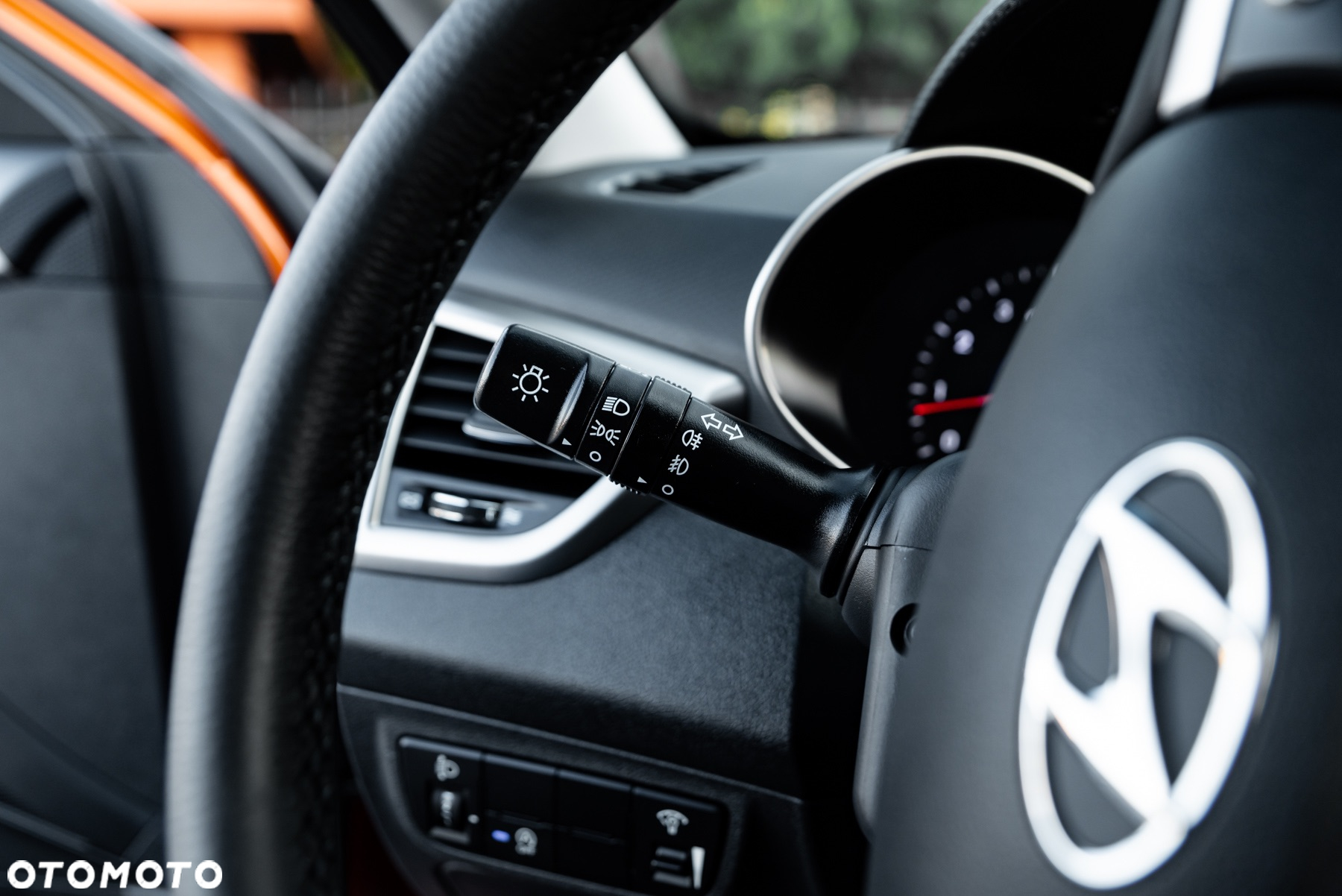 Hyundai Veloster 1.6 GDI Premium - 24