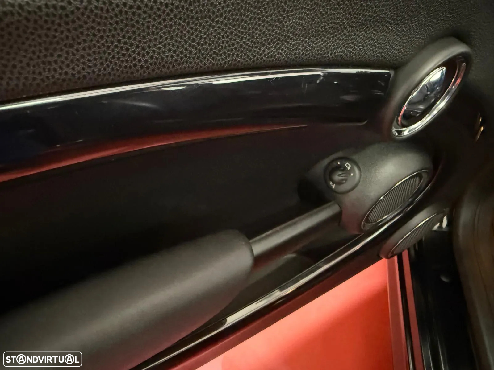 MINI 3 Portas John Cooper Works - 26