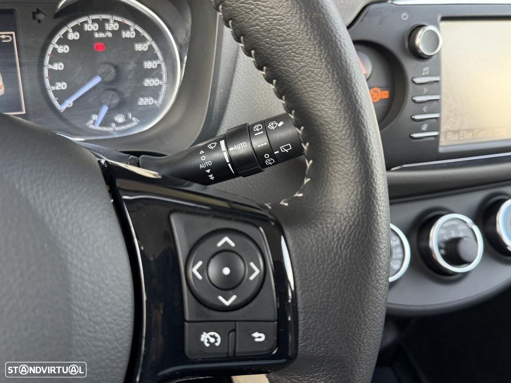 Toyota Yaris 1.0 VVT-i Comfort - 23