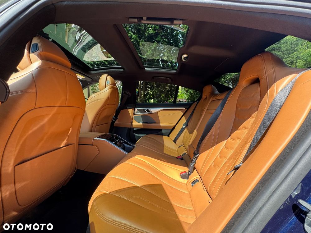 BMW Seria 8 - 27