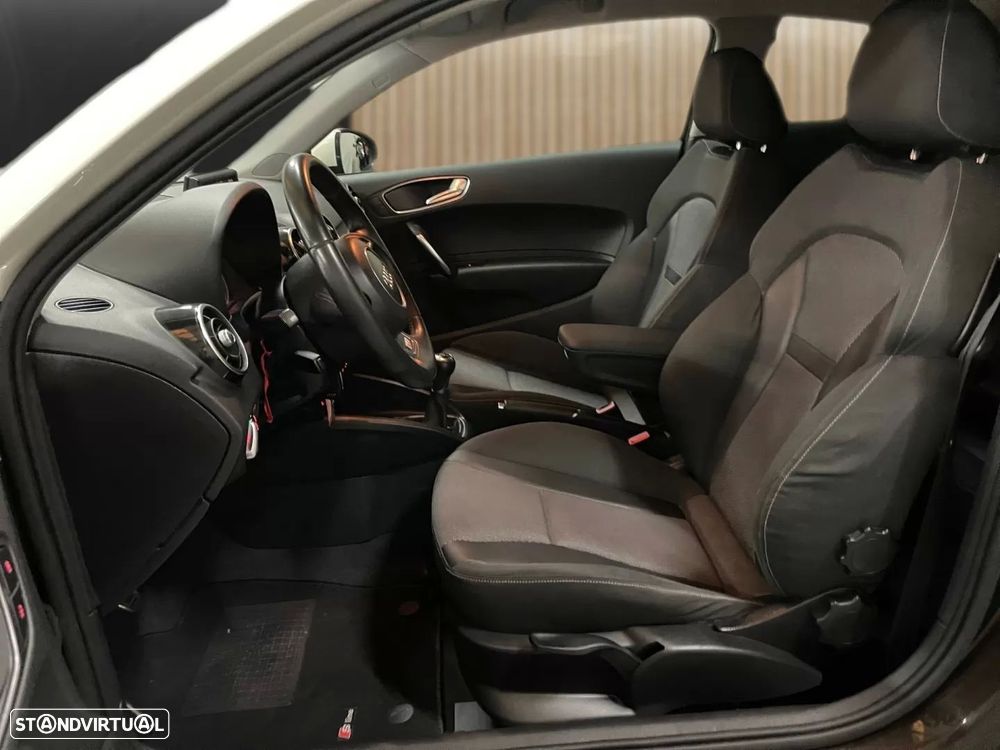 Audi A1 1.6 TDI S-line - 16