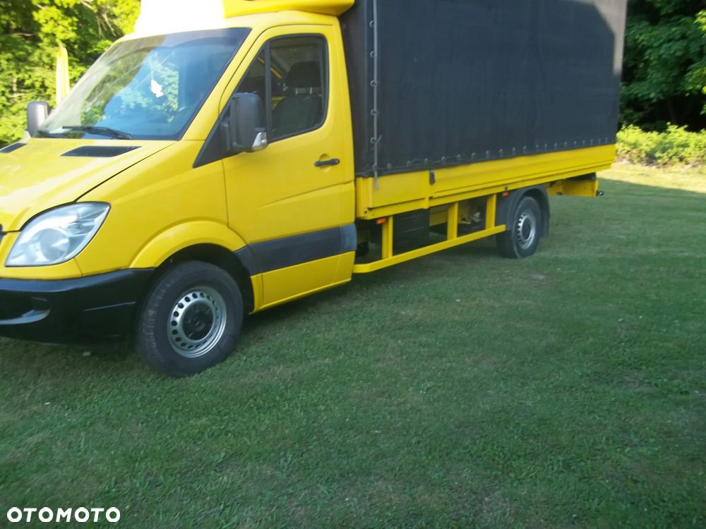 Mercedes-Benz SPRINTER - 2