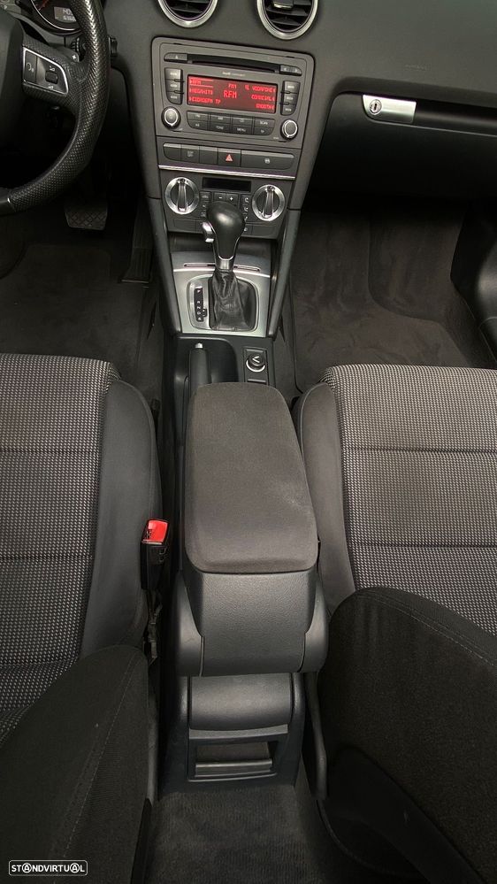 Audi A3 Cabrio 2.0 TDi Sport S tronic - 26