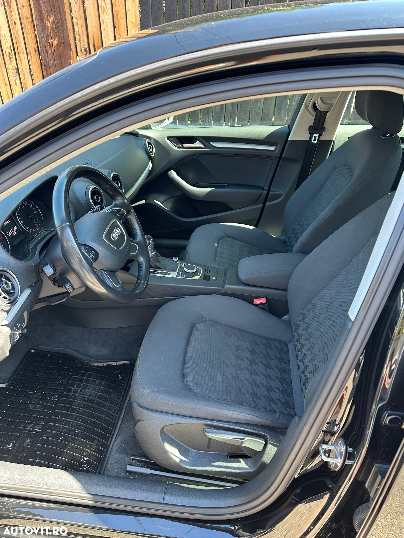 Audi A3 1.6 TDI Sportback (clean diesel) S tronic Ambition - 13