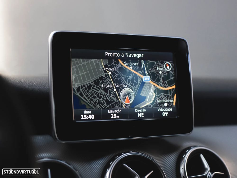 Mercedes-Benz GLA 180 (CDI) d 7G-DCT Urban - 17