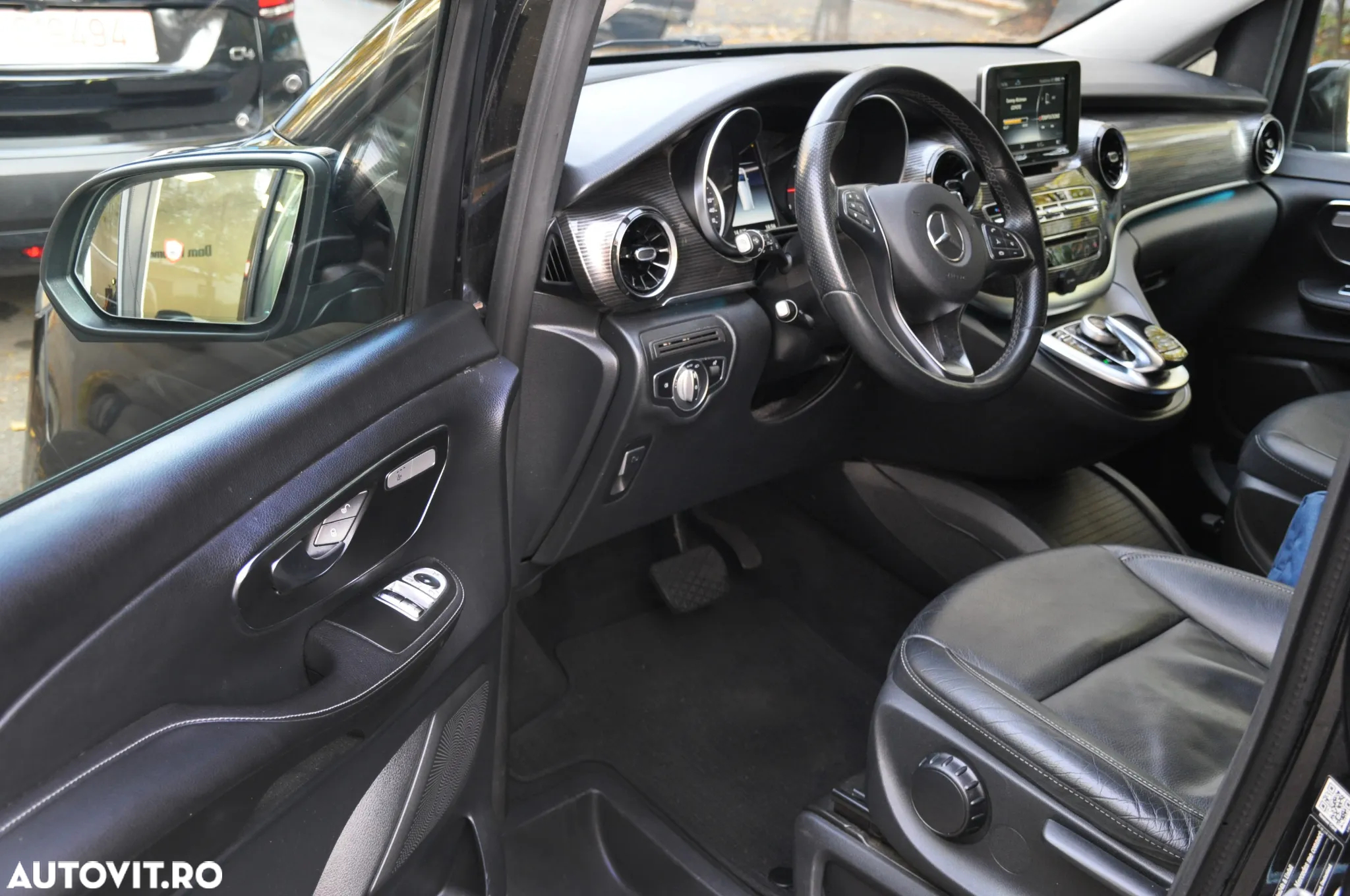 Mercedes-Benz V 220 d Combi Extra-Lung 163 CP AWD 9AT AVANTGARDE - 9