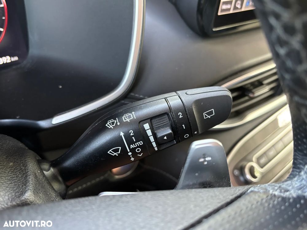 Hyundai Santa Fe 1.6 HEV 2WD Signature - 32