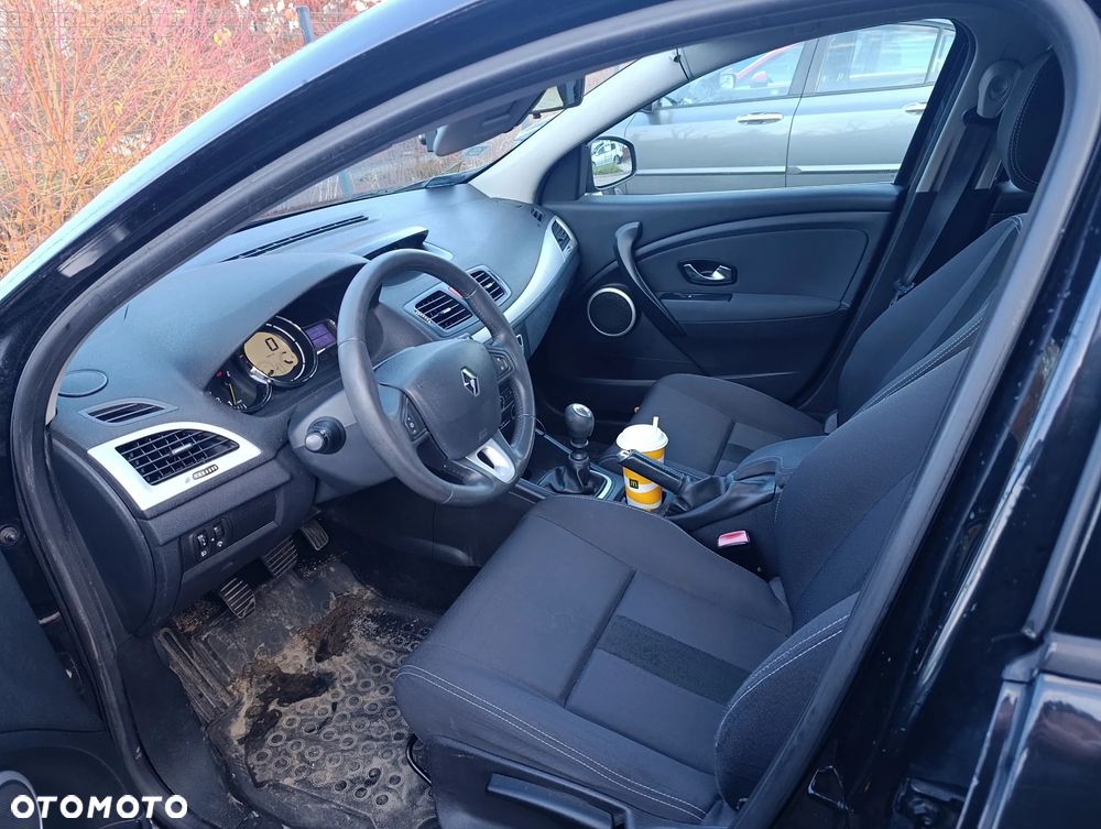 Renault Megane 1.6 16V Dynamique - 3