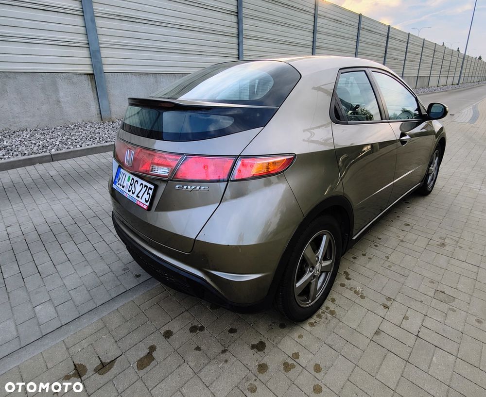 Honda Civic - 3