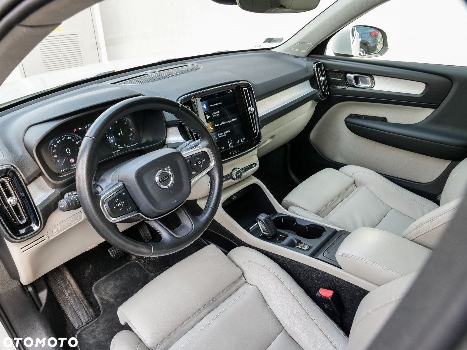 Volvo XC 40 - 15