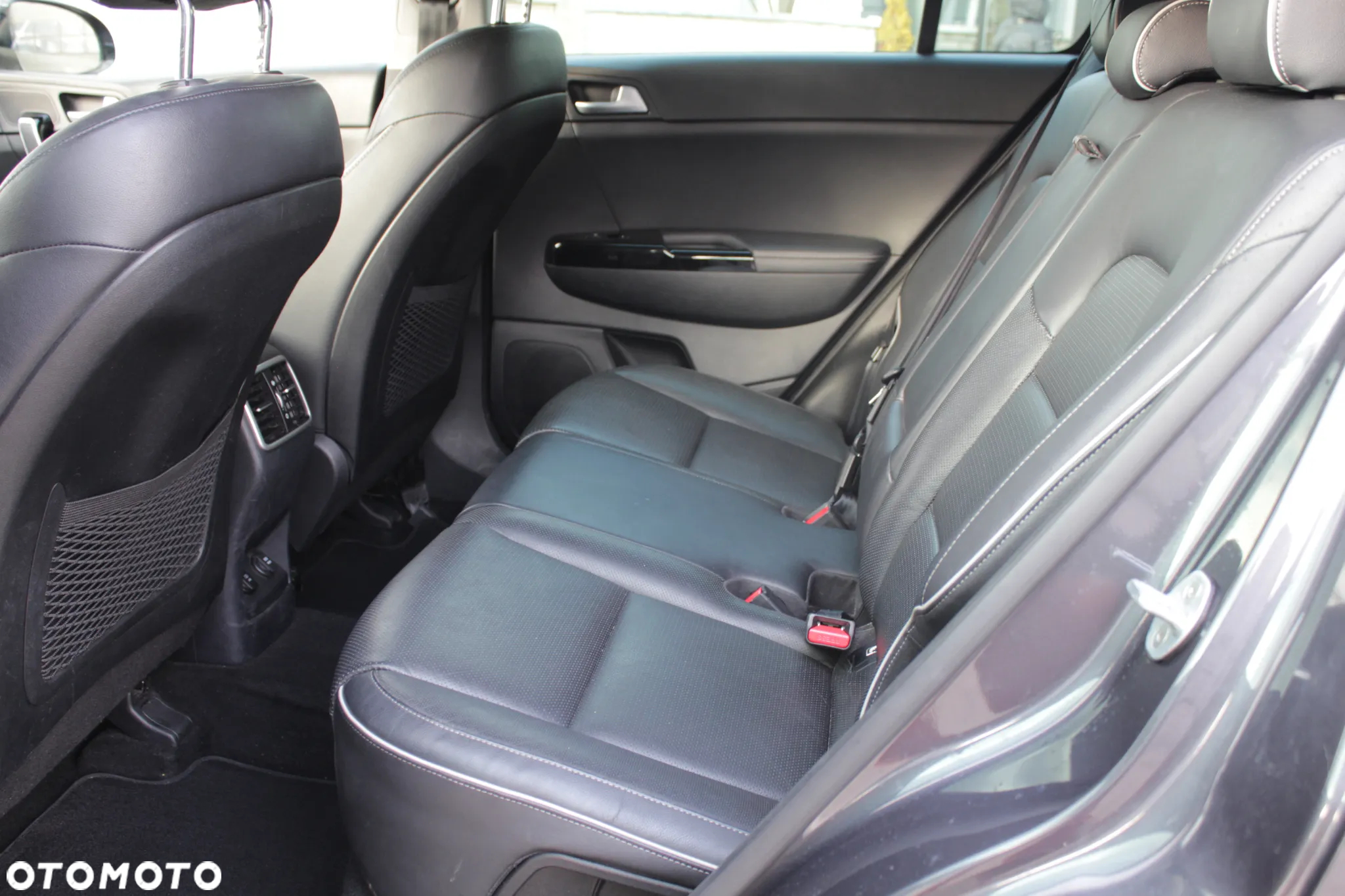 Kia Sportage - 14