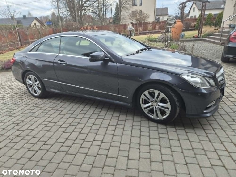 Mercedes-Benz Klasa E 250 BlueTEC 9G-TRONIC Elegance - 4
