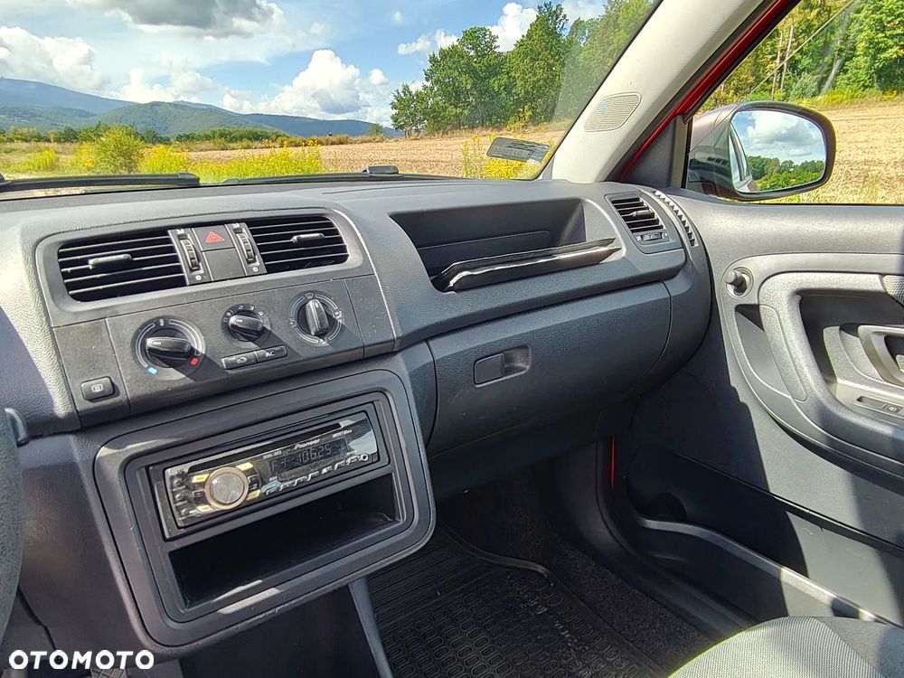 Skoda Fabia 1.2 TSI Active - 3