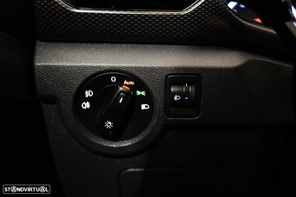 VW T-Cross 1.0 TSI Life - 17