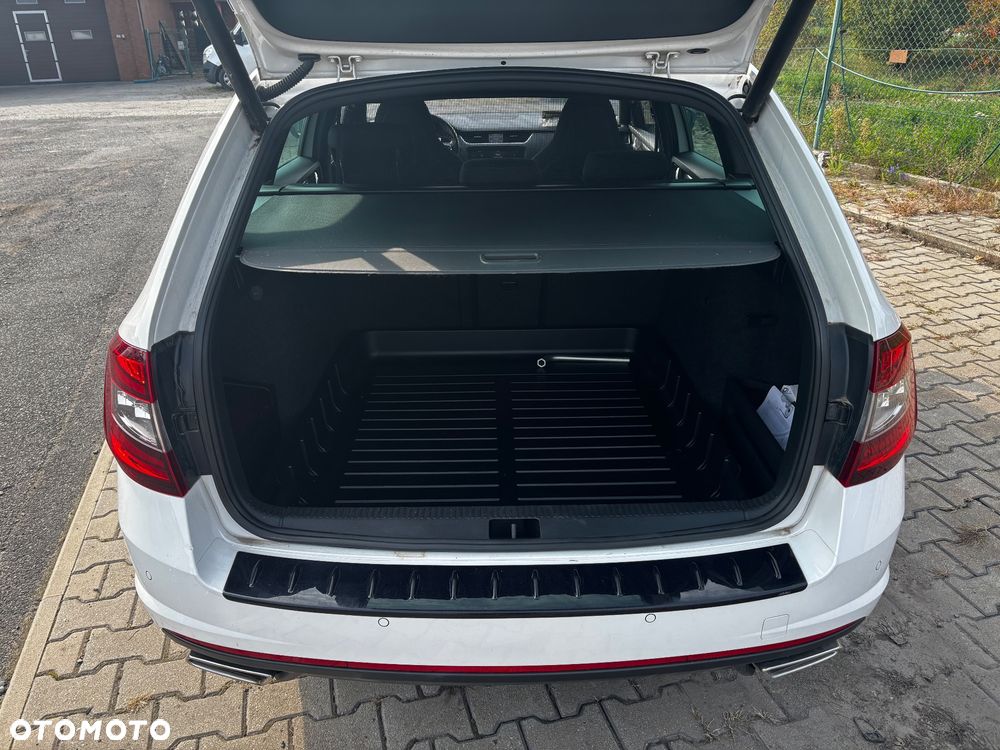 Skoda Octavia 2.0 TDI (Green tec) RS - 16