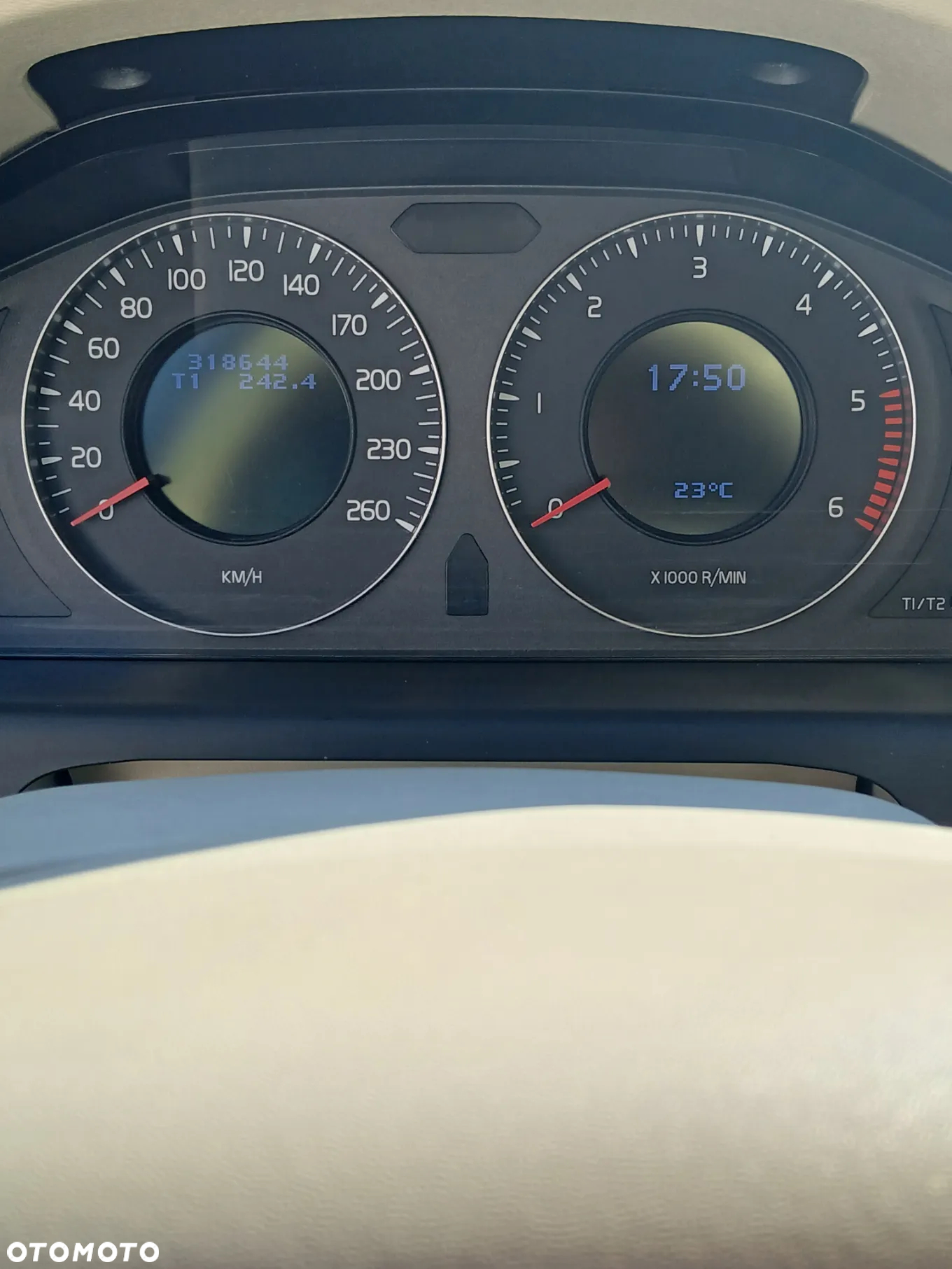 Volvo V70 2.0D Momentum - 14