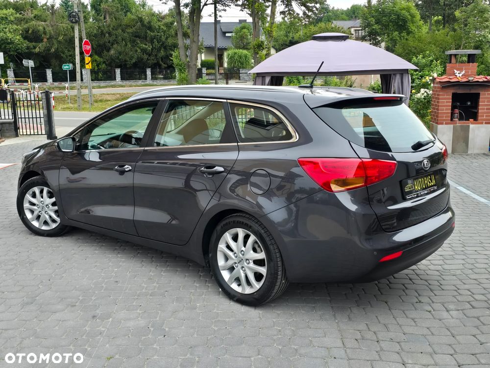 Kia Ceed 1.6 GDI Vision - 15