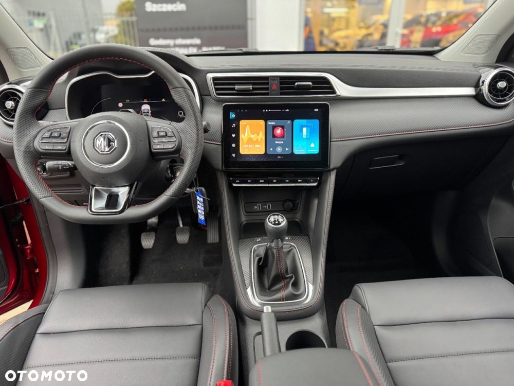MG ZS - 19