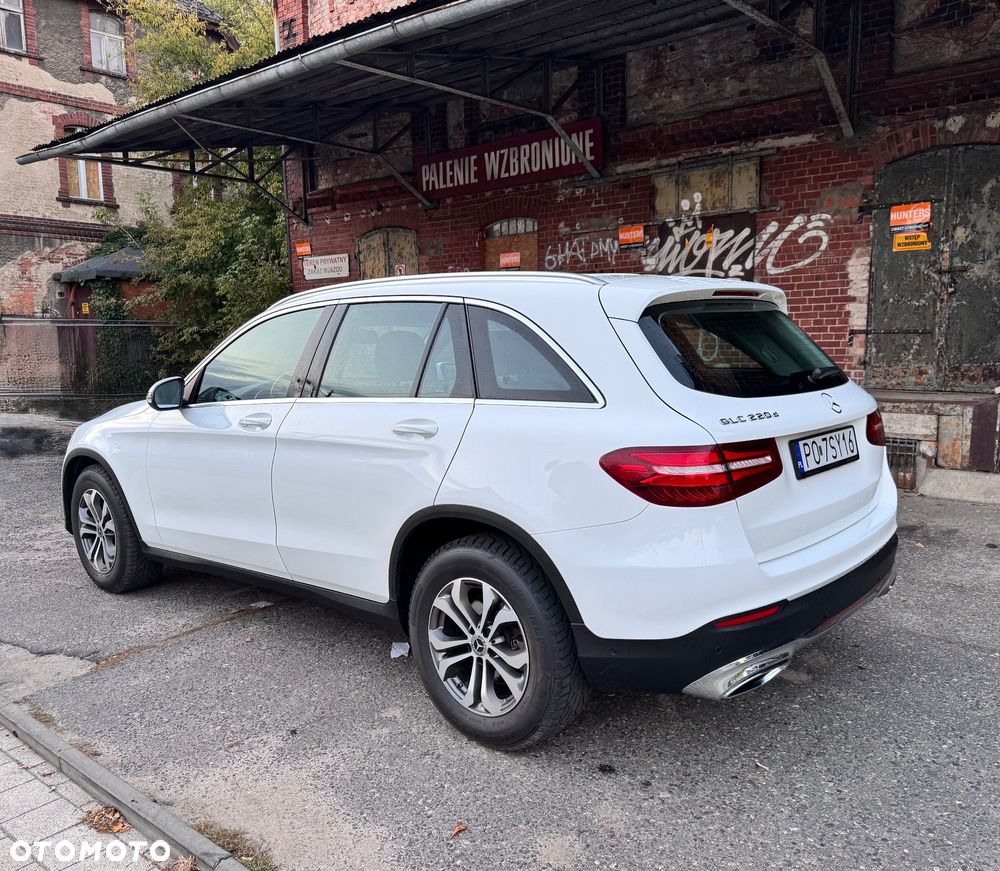 Mercedes-Benz GLC 220 d 4-Matic - 2