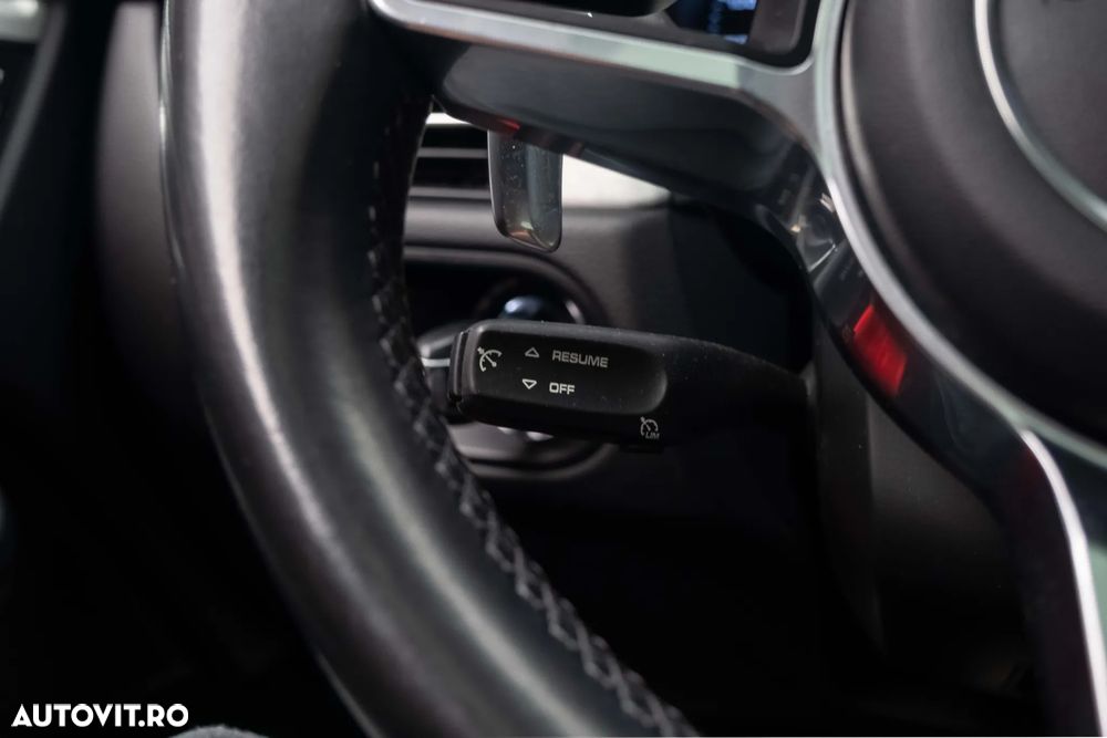PORSCHE Macan 2020 — imagine 15
