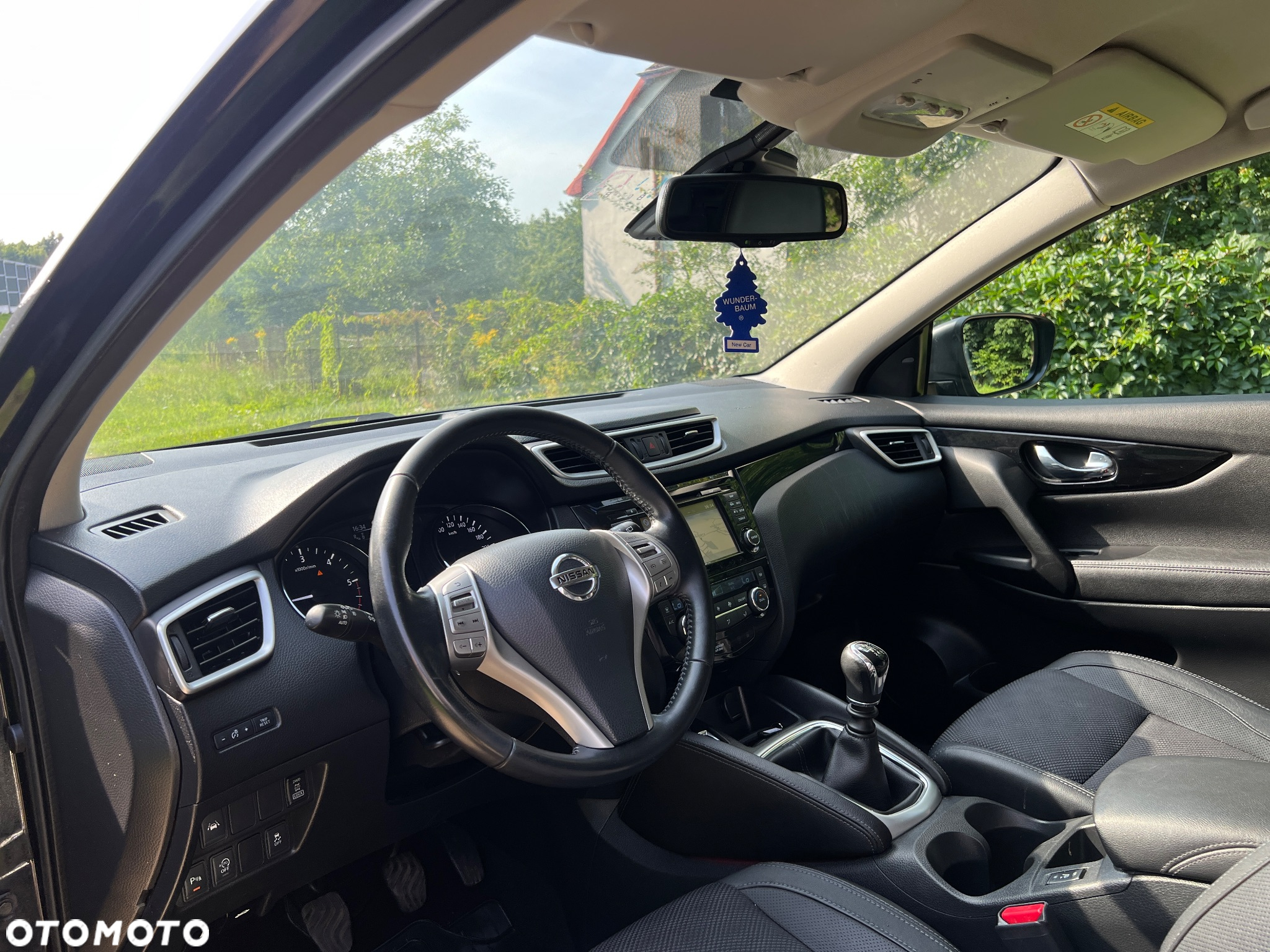 Nissan Qashqai 1.6 dCi 4x4 360 S&S - 12