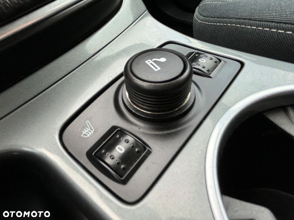 Ford C-MAX 1.6 EcoBoost Titanium - 19