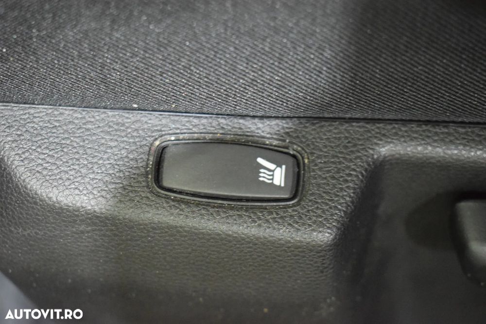 Dacia Duster 1.5 Blue dCi 4WD Prestige jante 17" - 10