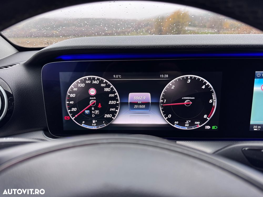 Mercedes-Benz E 220 d Aut. - 18